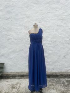Elegant Royal Blue One-Shoulder Maxi Dress