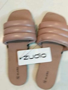 New Stylish Padded Sliders
