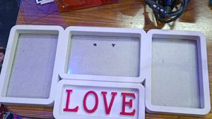 LOVE Photo Frame