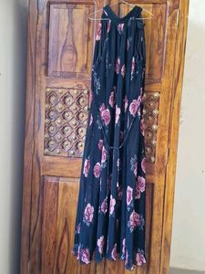 Outzidr Black floral maxi dress (New with tags)