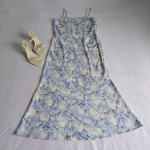 Blue Floral Midi Slip Dress🦢🪞✨️