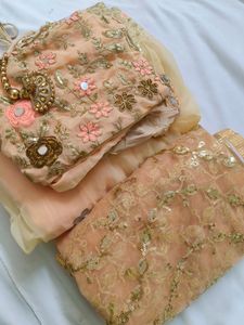 HEAVY EMBROIDERED LEHENGA