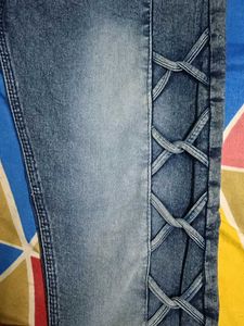 Denim Jeans With Side Pattern