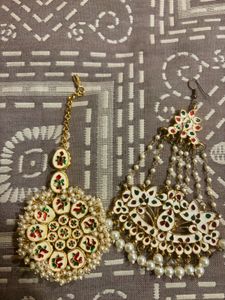 Exquisite Kundan Pearl Maang Tikka &amp; Passa Set