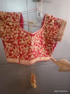 Stunning Bridal Lehenga With 2 Dupattas
