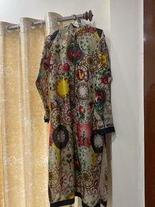 Unique Clock Print kurti