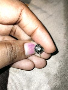 Oxidise Nose Pin