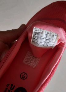 Khadims Pink Slip-On Sneakers