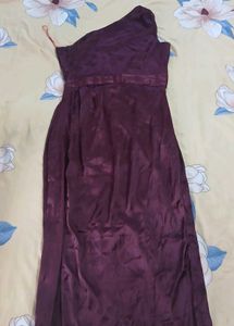 Elegant One-Shoulder Satin Dress