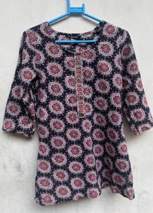 Stylish Printed Kurta