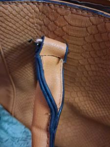 Lavie Handbag... 10% Offer