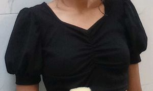 Black Puff Sleeve Crop Top