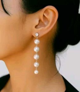 pack of 2 Pearl Drop Earrings