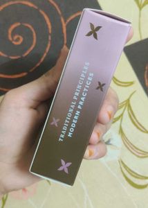 Just Herbs Lumi-Glow Strobe Cream