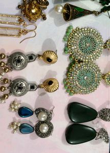 Assorted Dangle Earrings Set