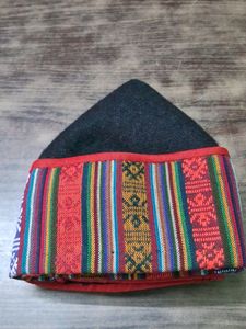 Unique Handcrafted Woolen Hat with Woven Band