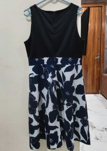 Floral Print Sleeveless Dress