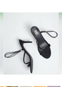 RSVP by Nykaa FashionBlack Make A Move Stilettos