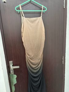 Elegant Ombre Ruched Maxi Dress
