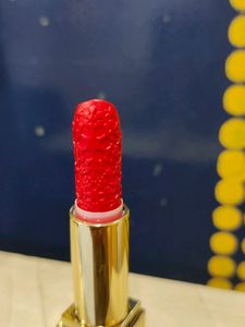 Estee Lauder Lipstick