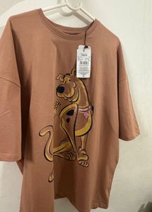 Scooby-Doo Graphic T-Shirt