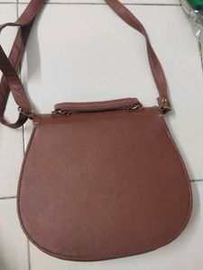 Brown 'Victoria' Crossbody Bag