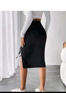 Black Ruched Side Slit Skirt