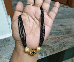 Elegant Black Beaded Necklace