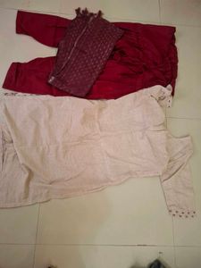 Maroon &amp; White Ethnic Kurta Set