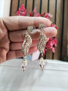 Sparkling Crystal Drop Earrings
