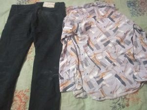 Stylish Black Jeans with Printed Shirt