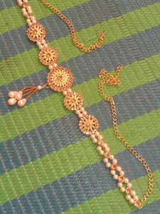 Elegant Pearl &amp; Gold kamarbandh
