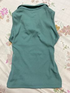 Sleeveless Ribbed Polo Top