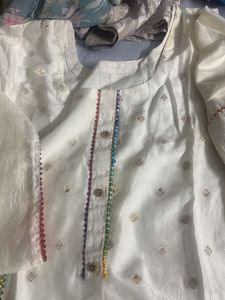 off White Kurta Set with Rainbow Detail