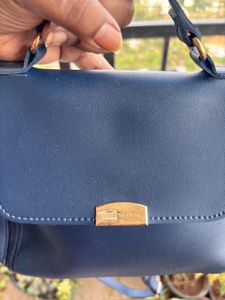 Lino Perros Sling Bag