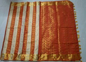 New Banarasi Saree for Sale with blouse piece !