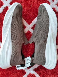 Stylish Knit Sneakers for Men