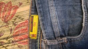 Stylish Denim Jeans New H Tag Missing