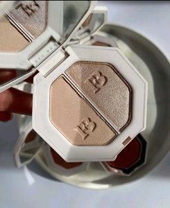 Fenty Beauty Highlighter Duo