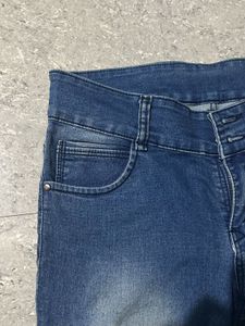Stylish Blue Washed Skinny Fit Denim Jeans