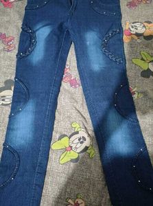 Stylish Blue Denim Jeans with Embellishments