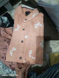 Peach Leaf Print Men's Shirt