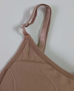 Comfortable Seamless Sports Bra