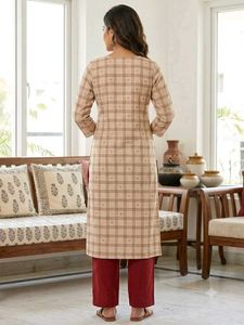 Maroon Checkred Kurta 2 piece set