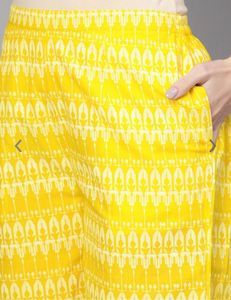 Women Yellow And White Ikat Print Kurta With Palazzos