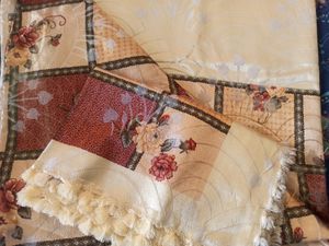 Never Used Satin Big Size Bedcover With 2pillowco