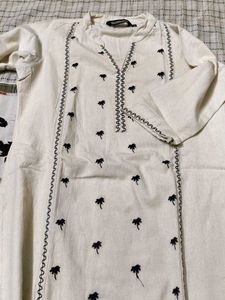 Off-White Kurta with Black Palm Tree Embroidery