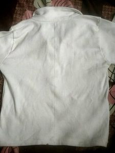 iam selling my crop top like new
