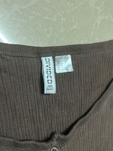 Chic Brown Ribbed Button-Up Top