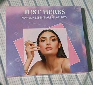 Just Herbs Makeup Gift Set